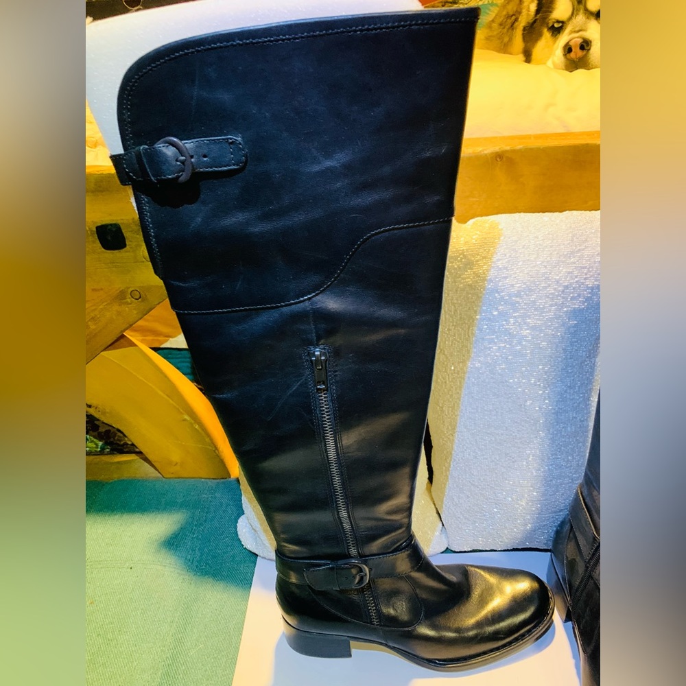 BORN Crown Collection Selyse Riding Boots - Picture 7 of 16